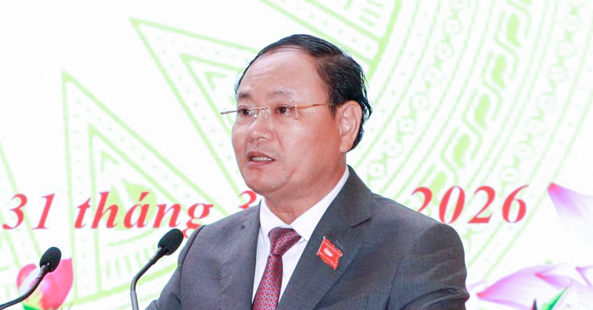 Sekretaris Partai Provinsi Lai Chau, Le Minh Ngan, terpilih sebagai ...