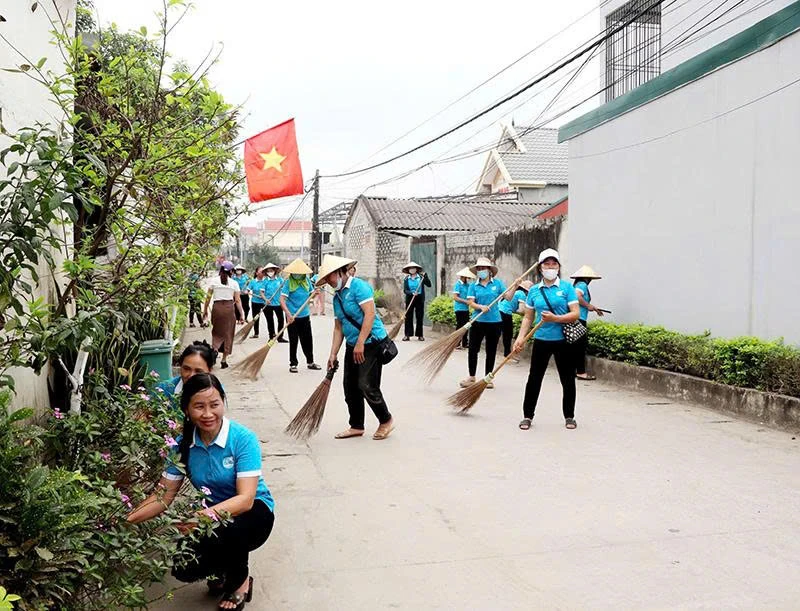 ປັບປຸງເສັ້ນທາງໃນຊົນນະບົດໃຫ້ສວຍງາມ