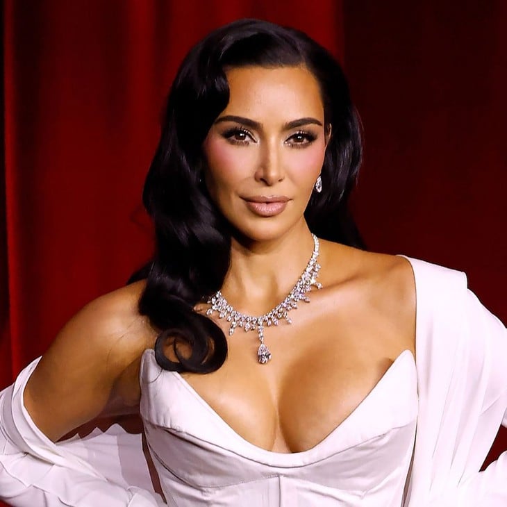 Kim Kardashian - Ảnh 1.