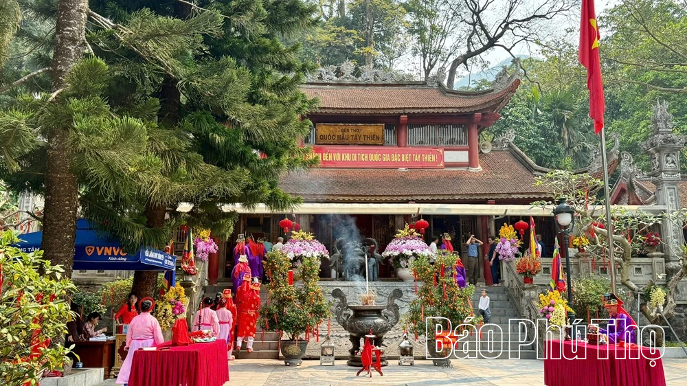 Festival di Tay Thien: un punto d'incontro per attività spirituali e culturali.