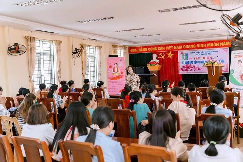 ການຊ່ວຍເຫຼືອທາງດ້ານກົດໝາຍສຳລັບແມ່ຍິງທີ່ມີຄວາມສ່ຽງ