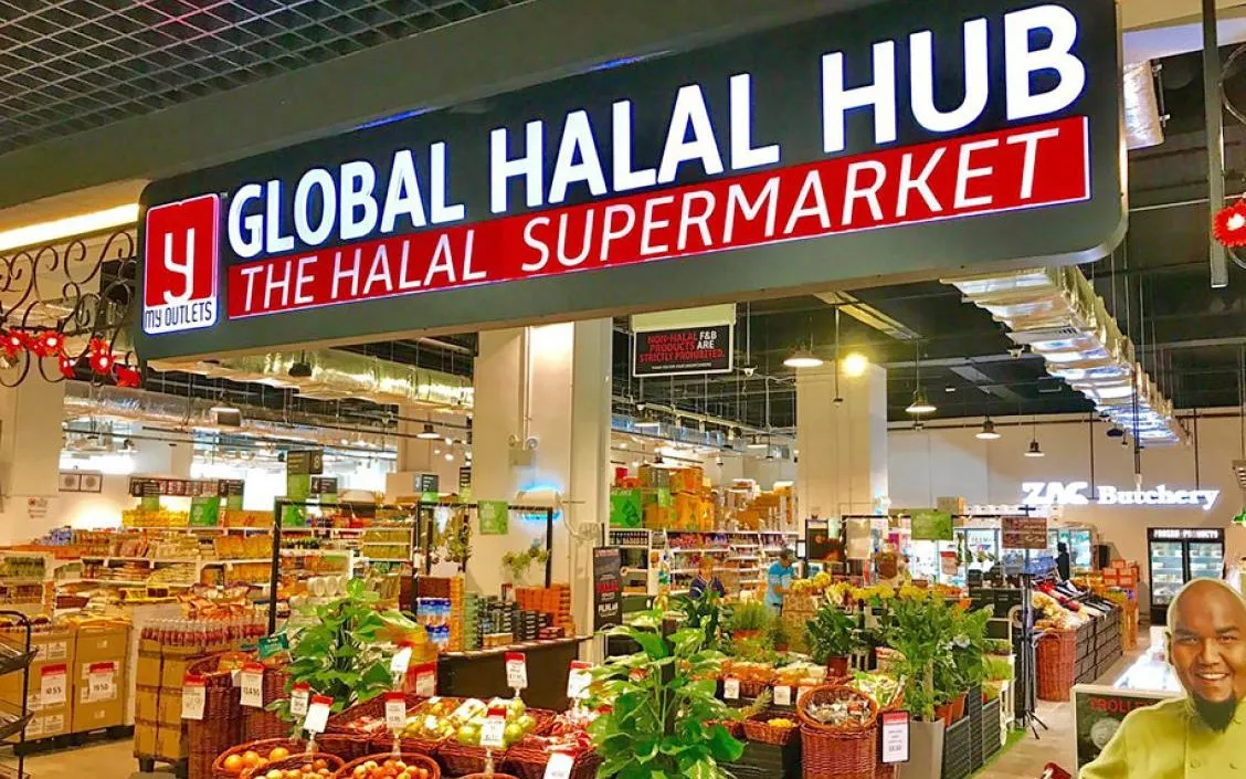 Il mercato globale Halal ha superato i 2 trilioni di dollari. Ciò dimostra che l'Halal non è più un mercato di nicchia, ma sta diventando un pilastro del commercio internazionale. Thị trường Halal toàn cầu đã vượt 2.000 tỷ USD. Điều đó cho thấy Halal không còn là thị trường ngách, mà đang trở thành một trụ cột của thương mại quốc tế