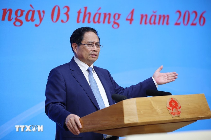 Premierminister Pham Minh Chinh, Vorsitzender des Nationalen Lenkungsausschusses für Internationale Integration, beendet die Sitzung des Lenkungsausschusses. (Foto: Duong Giang/VNA)