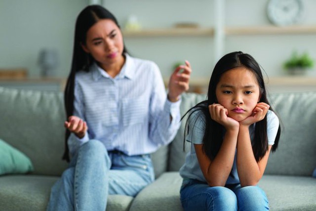 Cosa dovrebbero fare i genitori quando il figlio si chiude in se stesso durante la pubertà? - Immagine 2. Cha mẹ cần làm gì khi con thu mình ở tuổi dậy thì?- Ảnh 2.