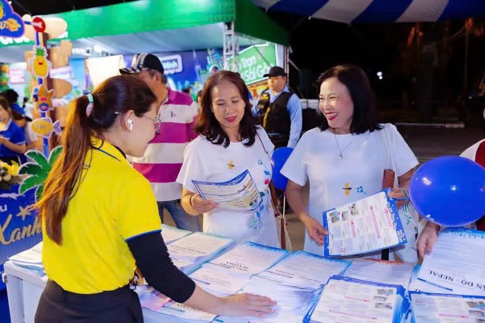 Viaggi estivi 2026: la gara inizia ad aprile - Foto 1. Du lịch hè 2026: Cuộc đua khởi động từ tháng 4- Ảnh 1.