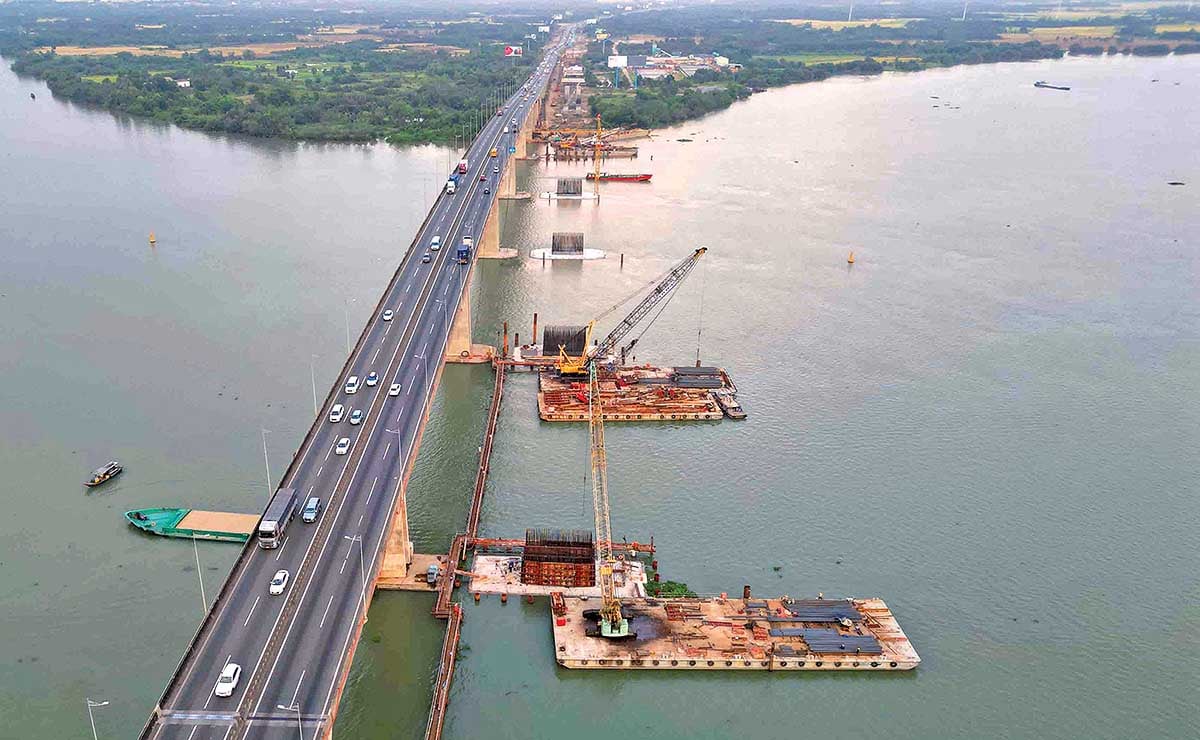 Long-Thanh-2-Brücke im Rahmen des Ausbauprojekts der Autobahn Ho-Chi-Minh-Stadt – Long Thanh (Foto: Le Toan)