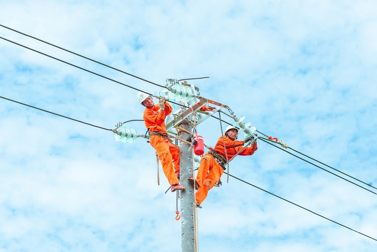 Risparmio energetico: piccole azioni, grande impatto - Foto 2. Tiết kiệm điện: Hành động nhỏ, hiệu quả lớn- Ảnh 2.