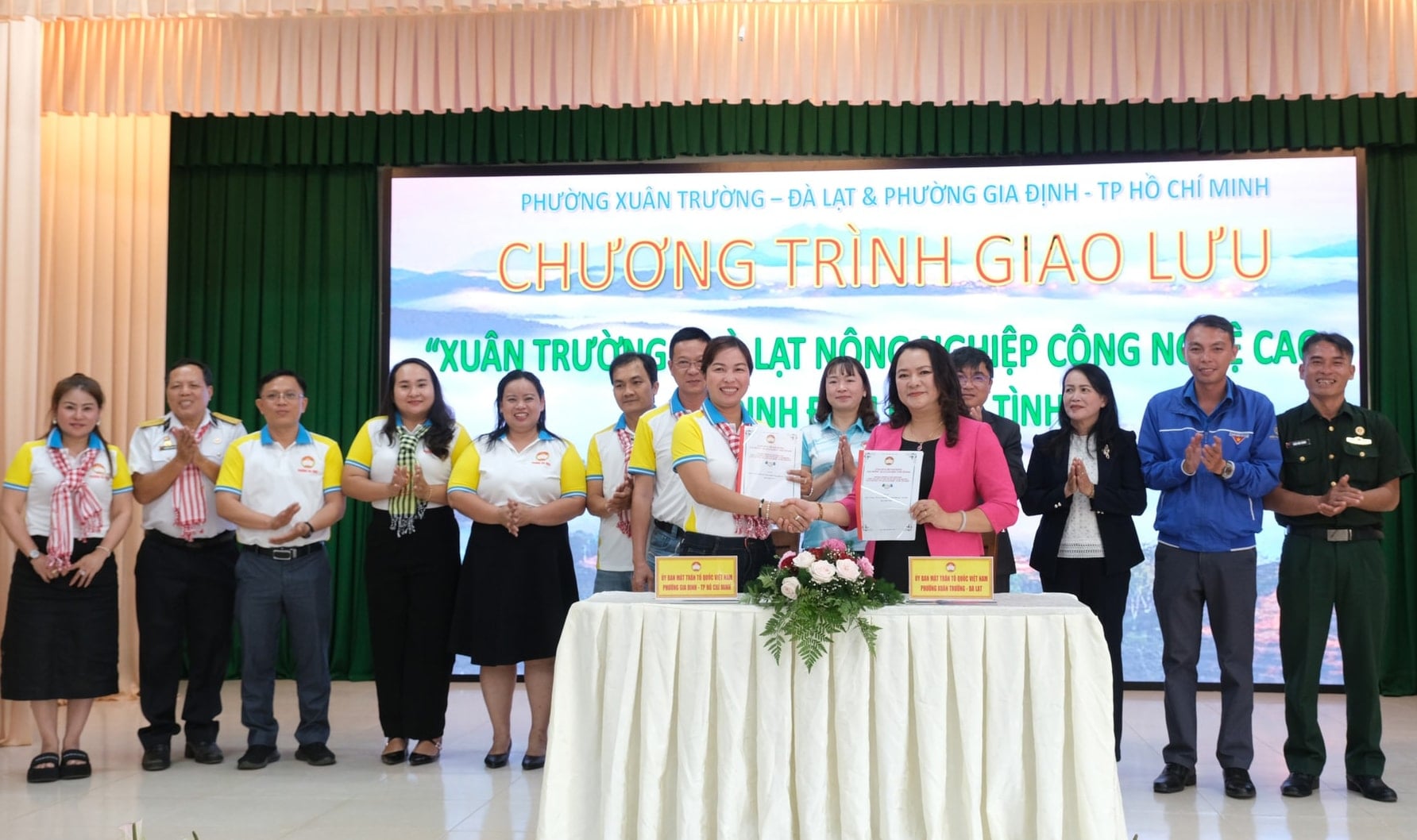 2-dia-phuong-ky-ket-ke-hoach-hop-tac(1).jpg