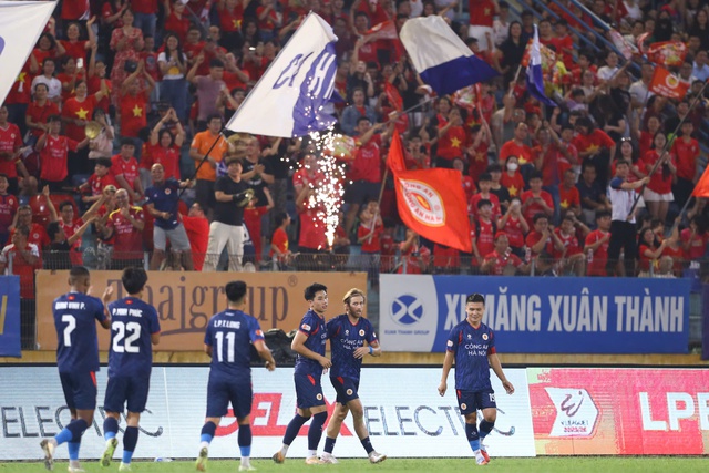 ตารางคะแนนวีลีกล่าสุด: CAHN FC นำห่างทุกทีม ส่วน HAGL ยังไม่ตกไปอยู่ท้ายตารางมากนัก แต่…