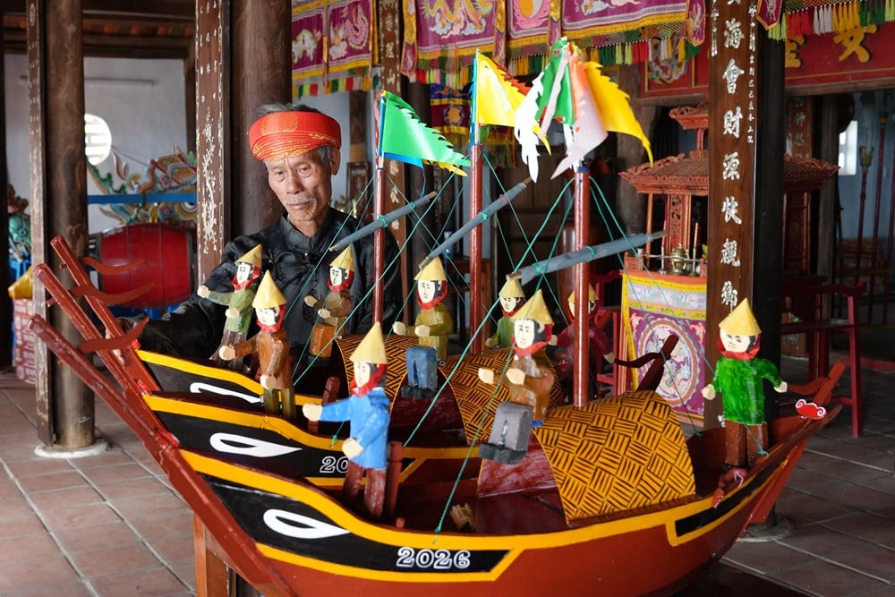 قایق‌هایی که خاطرات سربازان قهرمان جزایر هوانگ سا را ​​​​حمل می‌کنند - عکس 2