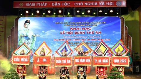 Cerimonia di apertura del Festival Quan The Am - Ngu Hanh Son 2026