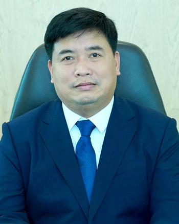 Signor Tran Xuan Hao, Vicedirettore della Tuyen Quang Power Company