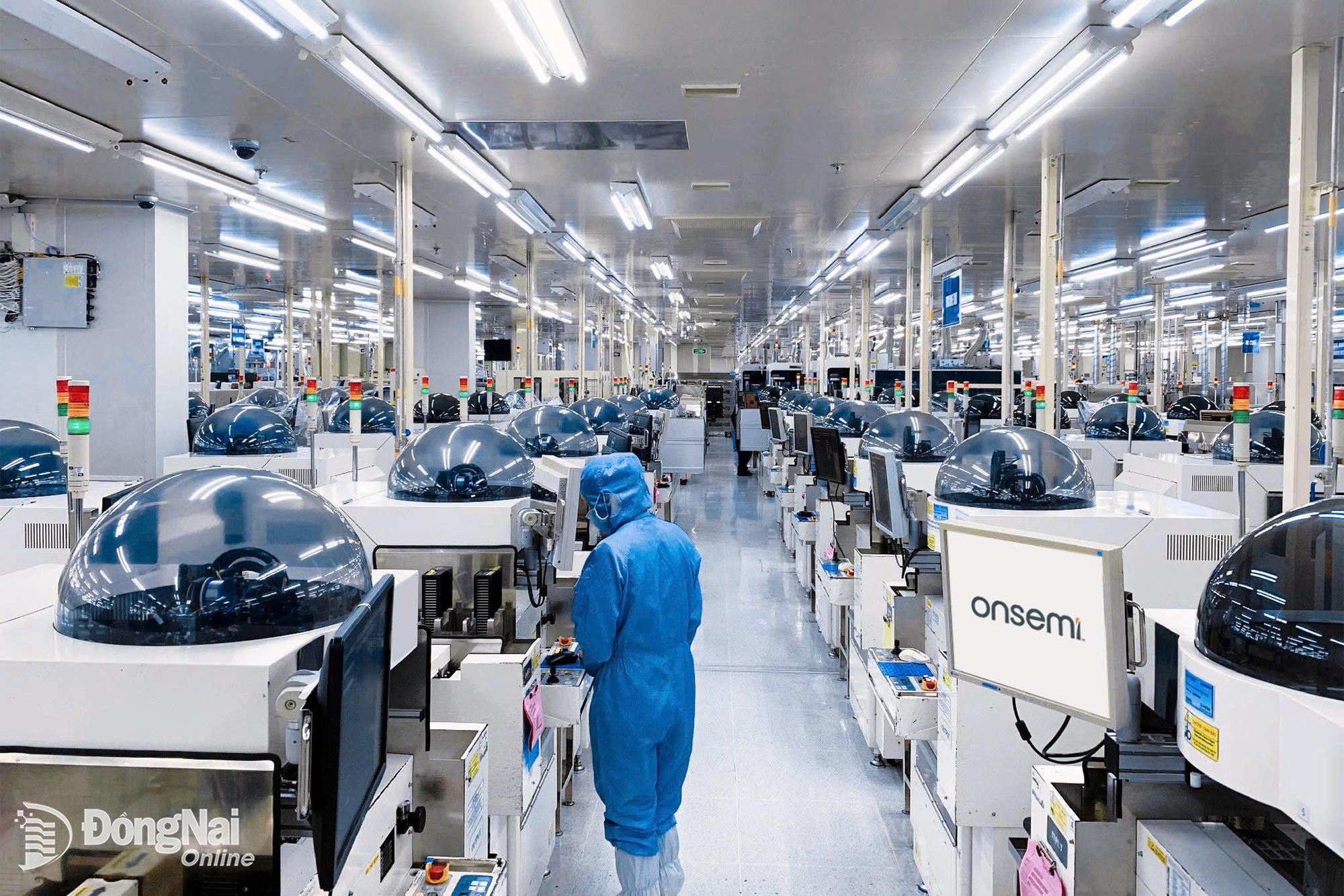 Usine de semi-conducteurs ON SEMICONDUCTOR Vietnam Co., Ltd. (Parc industriel Bien Hoa 2) – l'une des premières usines de semi-conducteurs de Dong Nai. Photo : Cong Nghia