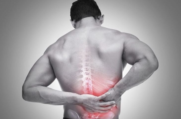 Chữa đau thắt lưng đột ngột đúng cách- Ảnh 1.