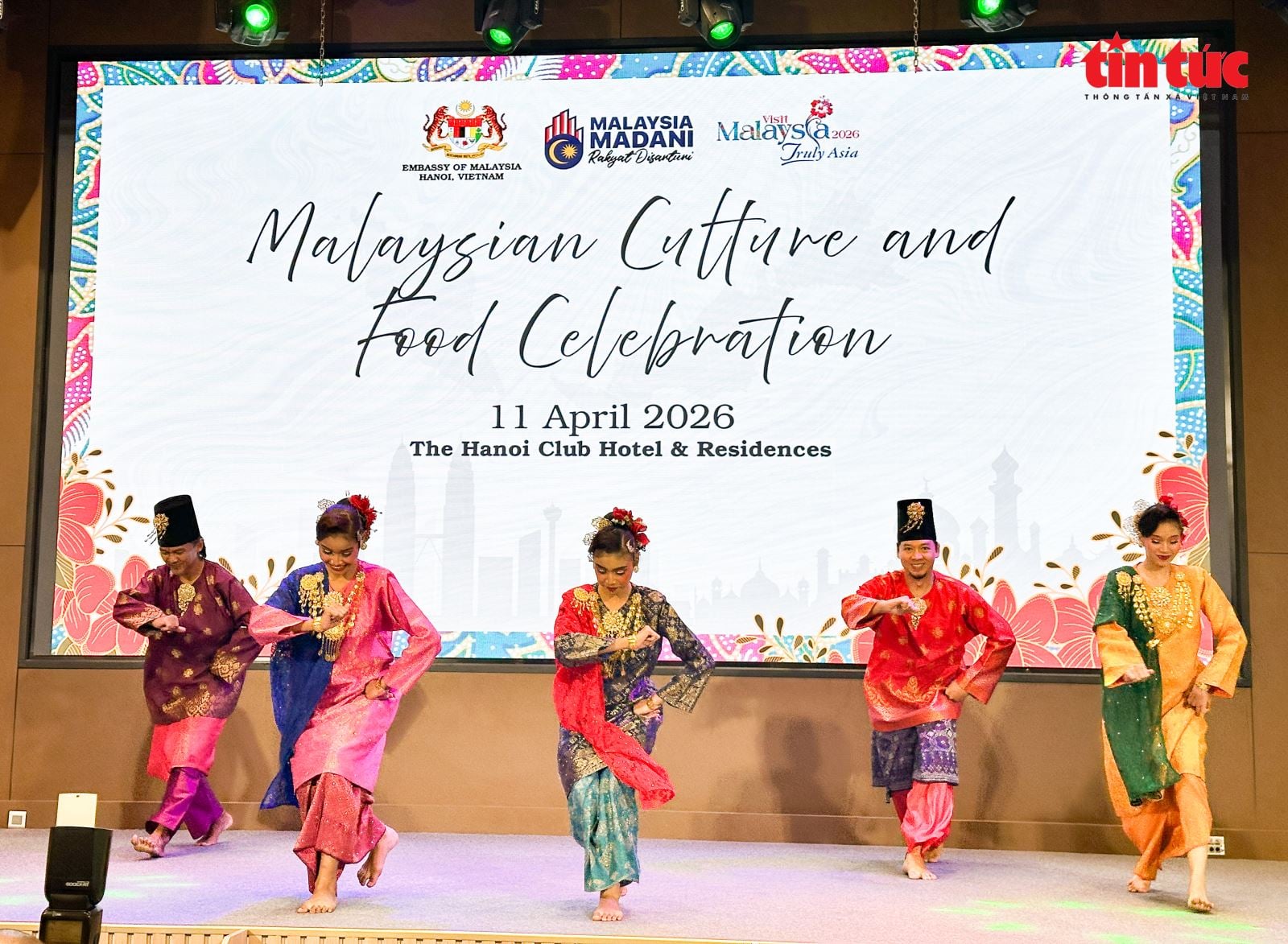 Promuovere la cultura e la cucina malese presso il pubblico vietnamita. Chú thích ảnh