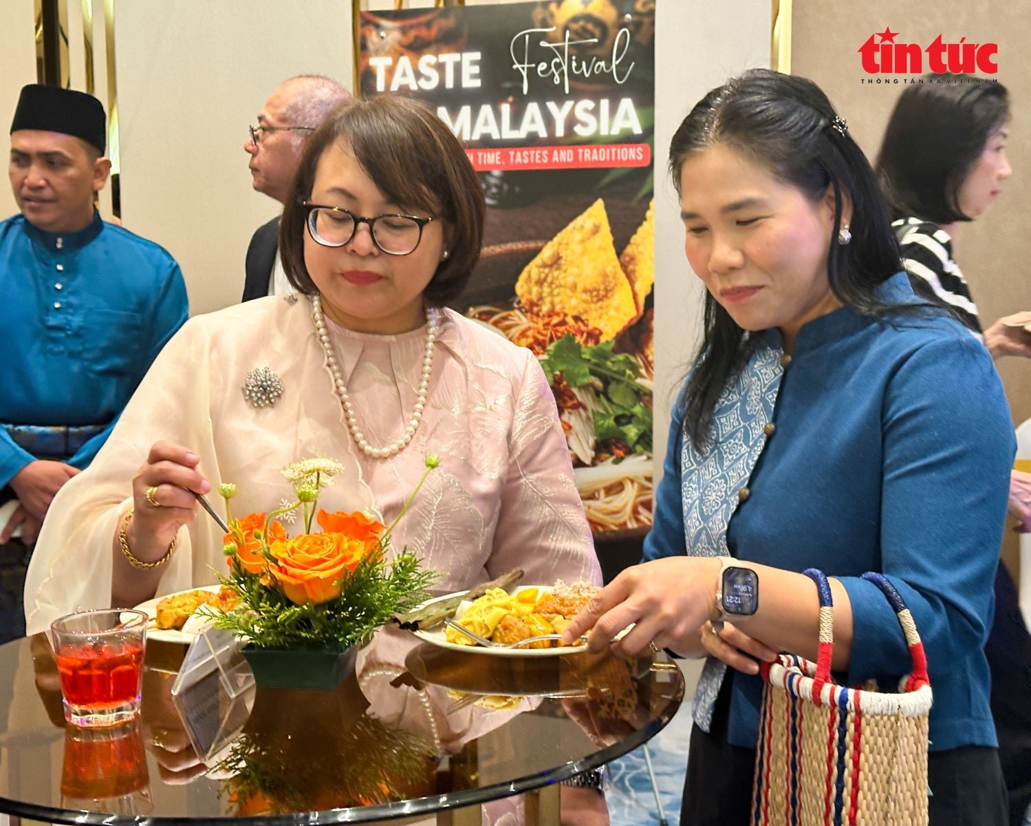 Promuovere la cultura e la cucina malese presso il pubblico vietnamita. Chú thích ảnh