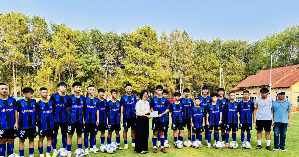 เทศกาลฟุตบอลนานาชาติ Gia Lai U.14 ปี 2026: นักฟุตบอลชื่อดังมากมายเข้าร่วมชิงเงินรางวัล 40,000 ดอลลาร์สหรัฐ