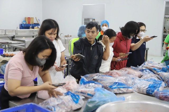 Lỗ hổng nào trong kiểm soát bữa ăn bán trú? - Ảnh 2.