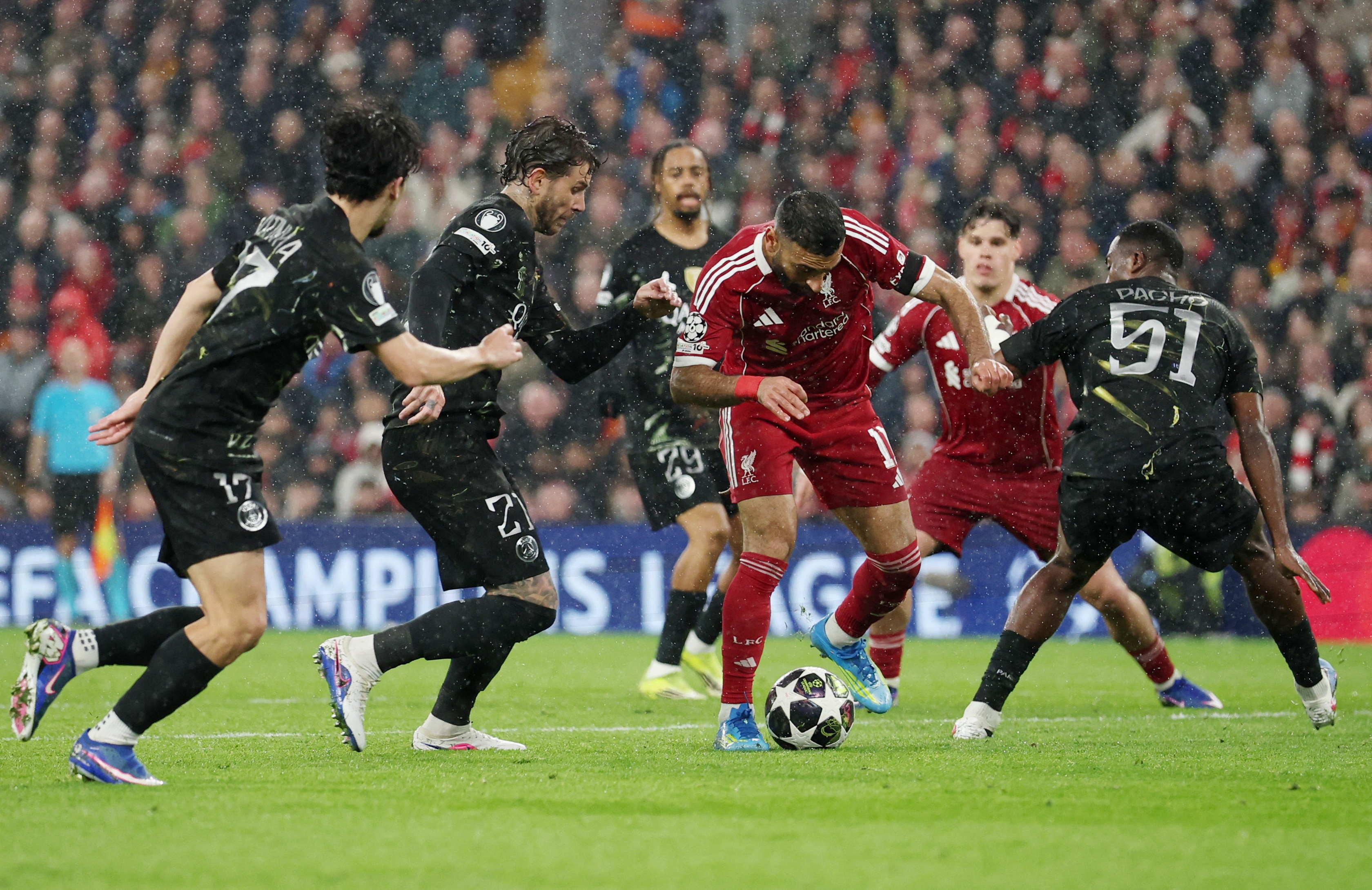 Salah fotó 4 Salah anh 4