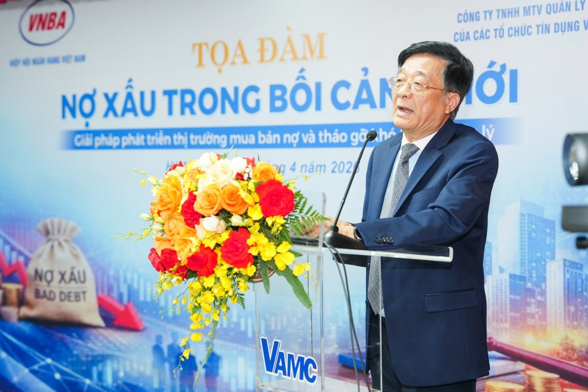 Trasformare i crediti inesigibili in una risorsa per lo sviluppo. Biến nợ xấu thành nguồn lực cho phát triển