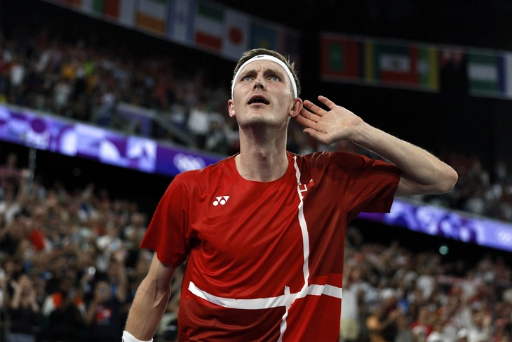 Viktor Axelsen  - Ảnh 1.