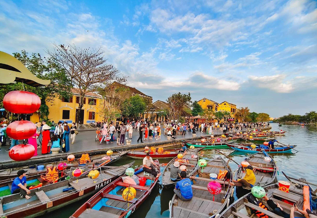 phu-quoc-da-nang-hoi-an-and-a-host-of-other-summer-destinations-in