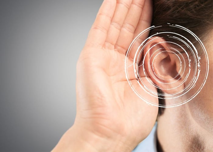 Nghe kém, nghẹt tai kéo dài do đâu?- Ảnh 2.