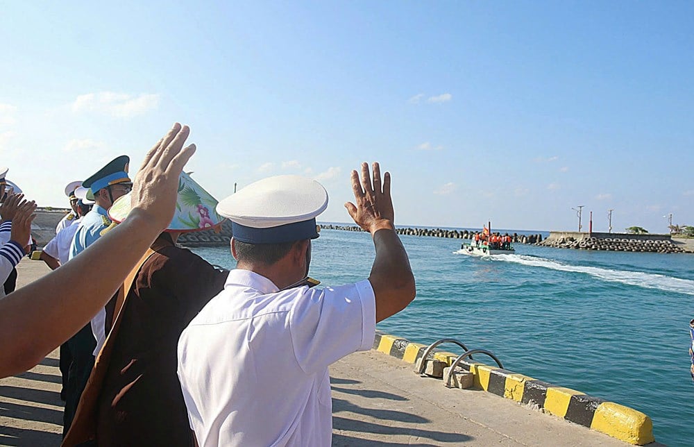 Song Tu Tay – il luogo in prima linea tra le onde che custodisce l'anima della Patria - foto 9