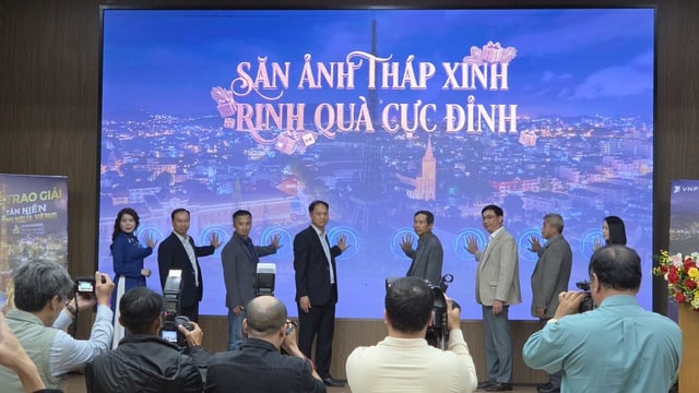 Concorso fotografico della Torre Eiffel di Dalat 2026: scopri la sua straordinaria bellezza architettonica - Foto 3. Cuộc thi săn ảnh tháp Eiffel Đà Lạt 2026: Khám phá vẻ đẹp kiến trúc độc đáo- Ảnh 3.