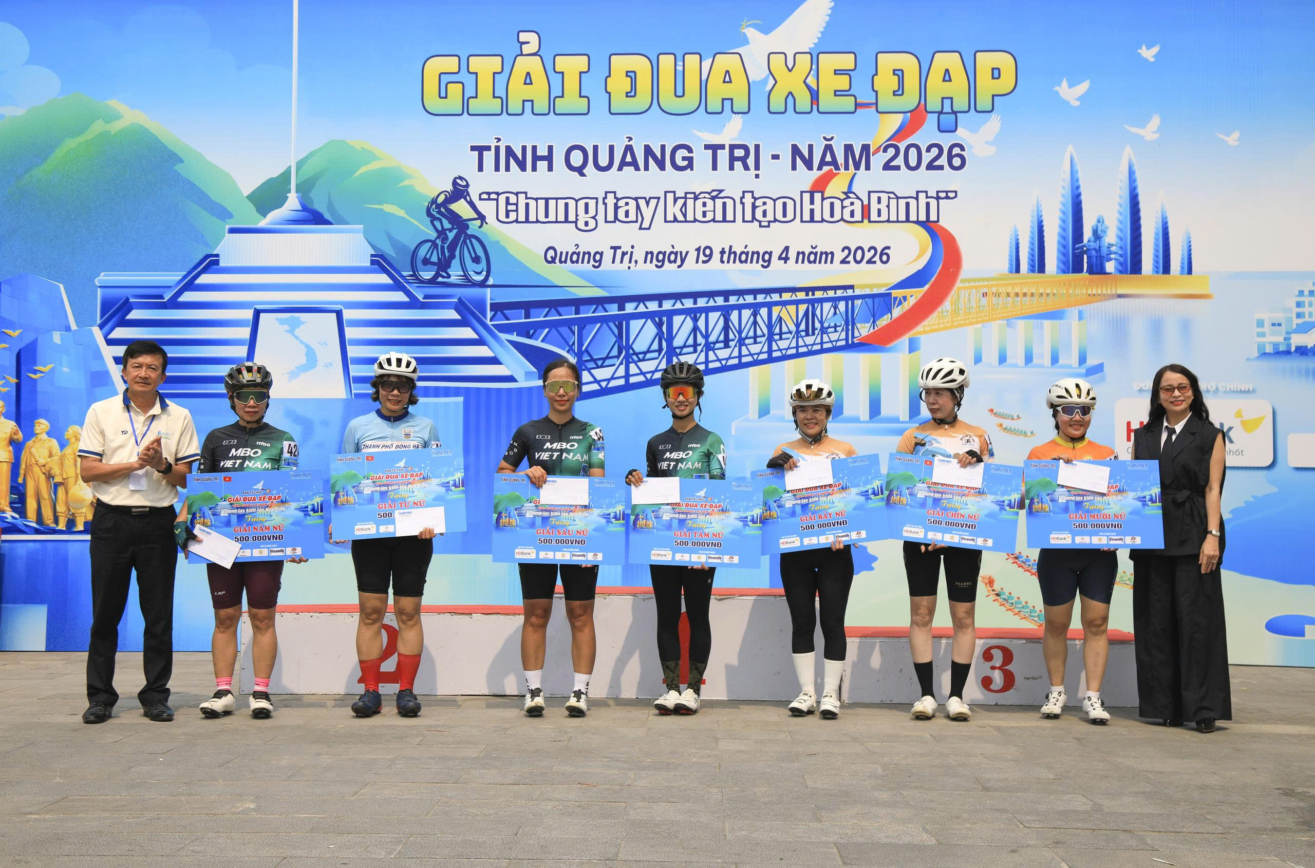 Gay cấn những vòng đua quanh Thành cổ Quảng Trị- Ảnh 19.