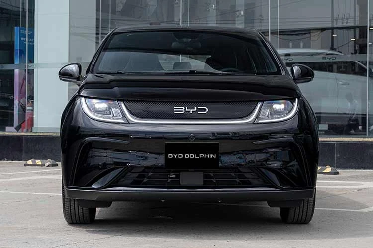 베트남에서 새롭게 출시된 BYD 돌핀 2026을 자세히 살펴보겠습니다. 가격은 4억 9,900만 VND부터 시작합니다.