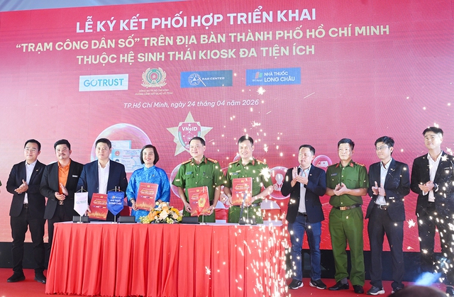 Trạm Công dân số: Đưa dịch vụ công và y tế số đến khu dân cư - Ảnh 1.