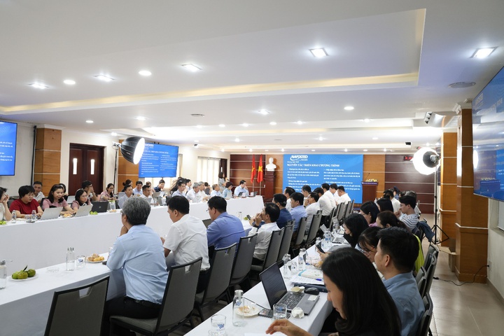 VREF mở đường bứt phá công nghệ lõi - Ảnh 1.