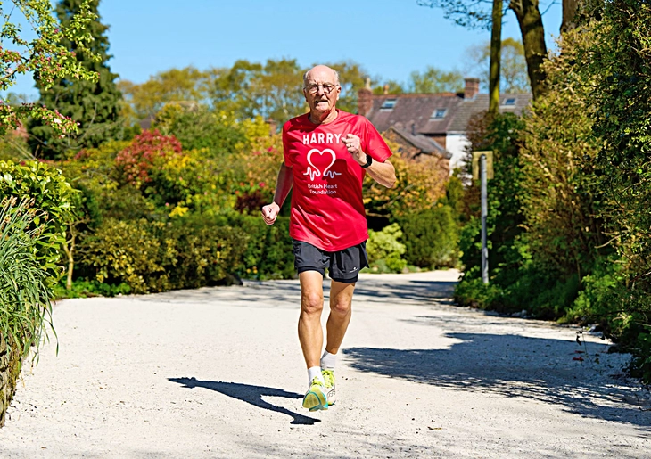 marathon - Ảnh 1.