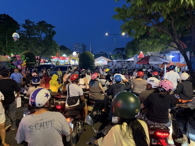 Đảm bảo vệ sinh tuyệt đối để 'giữ danh tiếng cho bánh mì'- Ảnh 7.