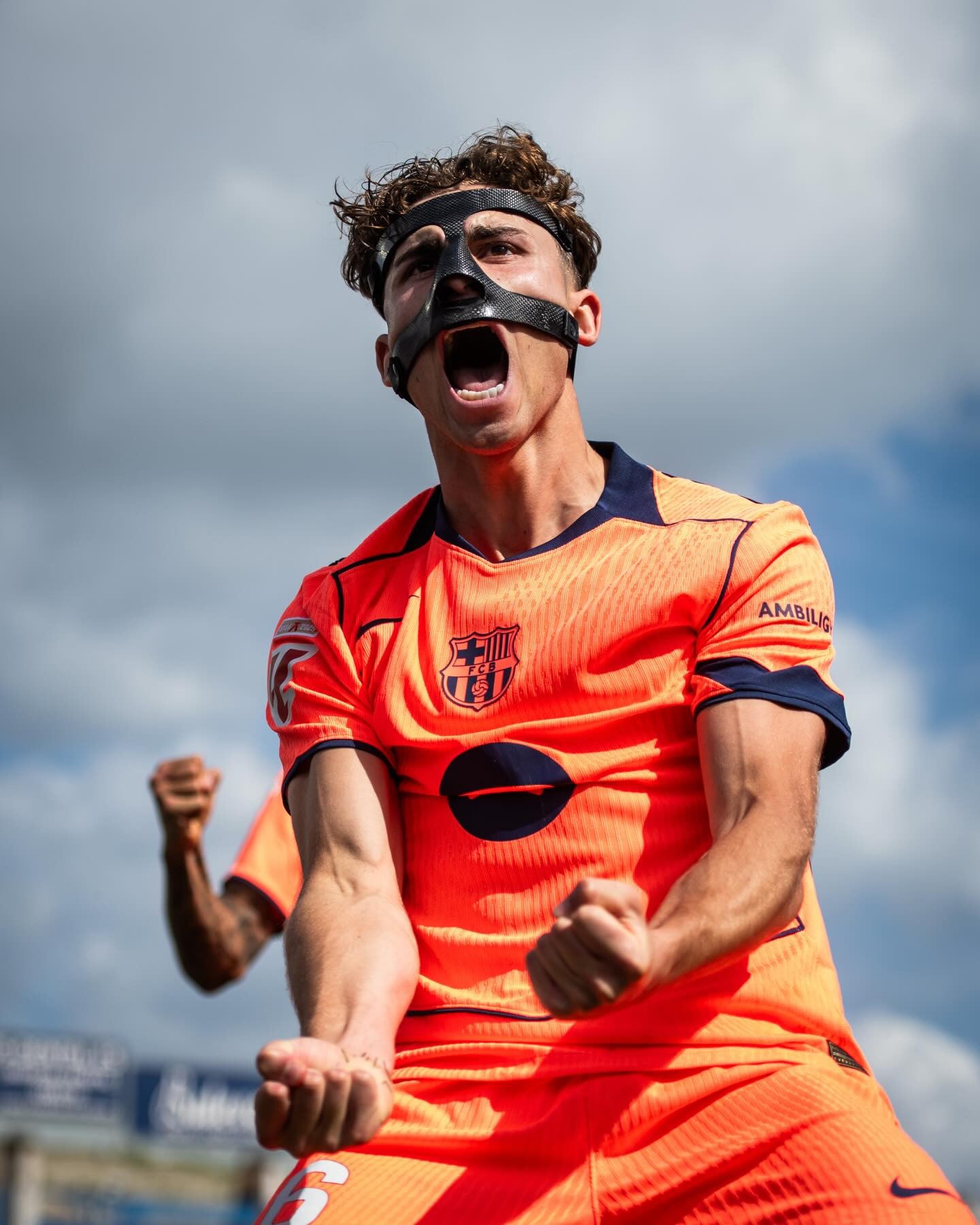 https://static-images.vnncdn.net/vps_images_publish/000001/000003/2026/4/26/getafe-vs-barca-207.jpg
