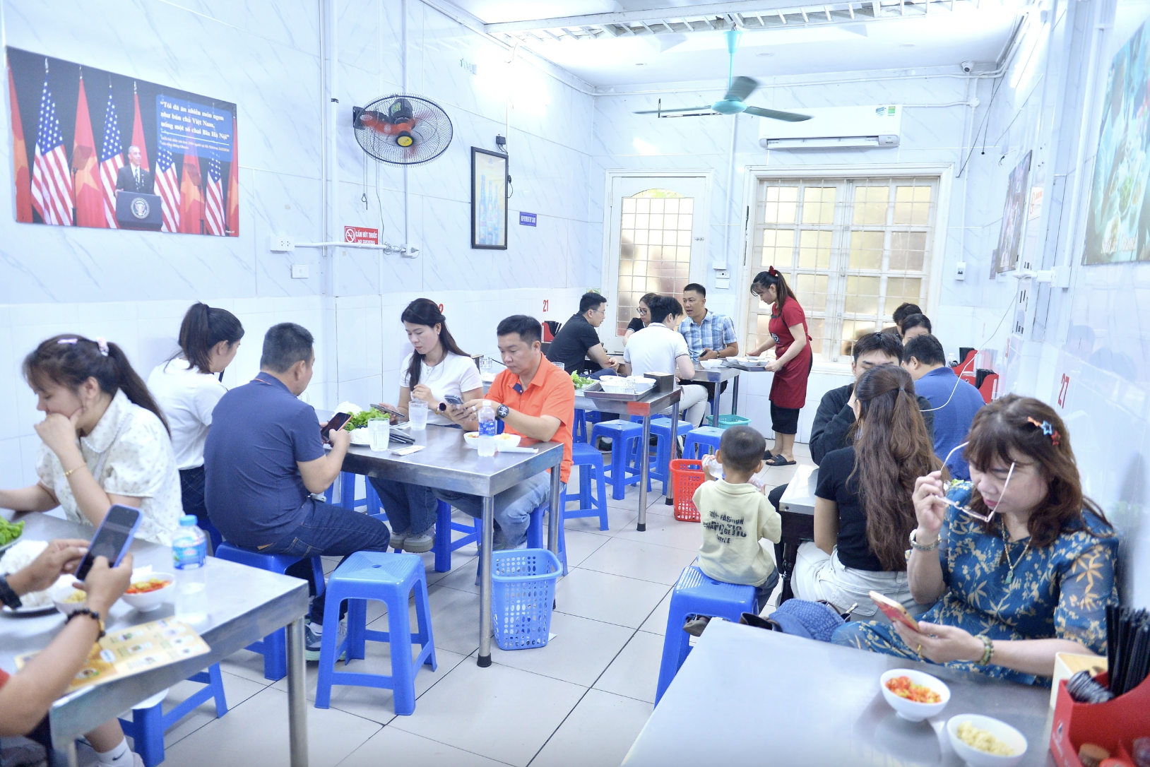 ອາຫານຫວຽດນາມກຳລັງເຕີບໃຫຍ່ຂະຫຍາຍຕົວ. Ẩm thực Việt Nam bùng nổ- Ảnh 2.