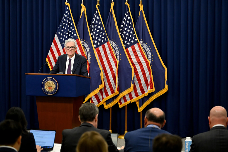 La Fed a maintenu son taux d'intérêt directeur inchangé pour la troisième fois consécutive - Image 1. Fed giữ nguyên lãi suất cơ bản lần thứ 3 liên tiếp- Ảnh 1.