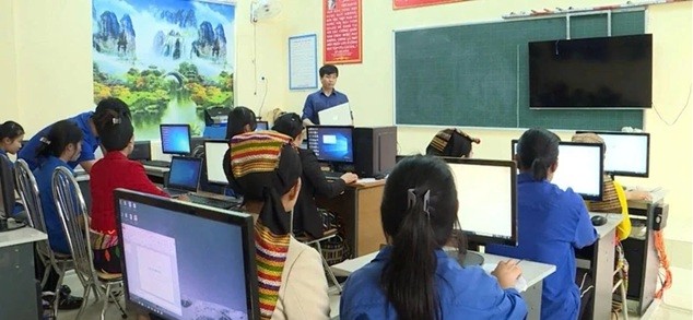 Lan tỏa “Bình dân học vụ số”: Đưa công nghệ đến gần hơn với mỗi người dân- Ảnh 1.