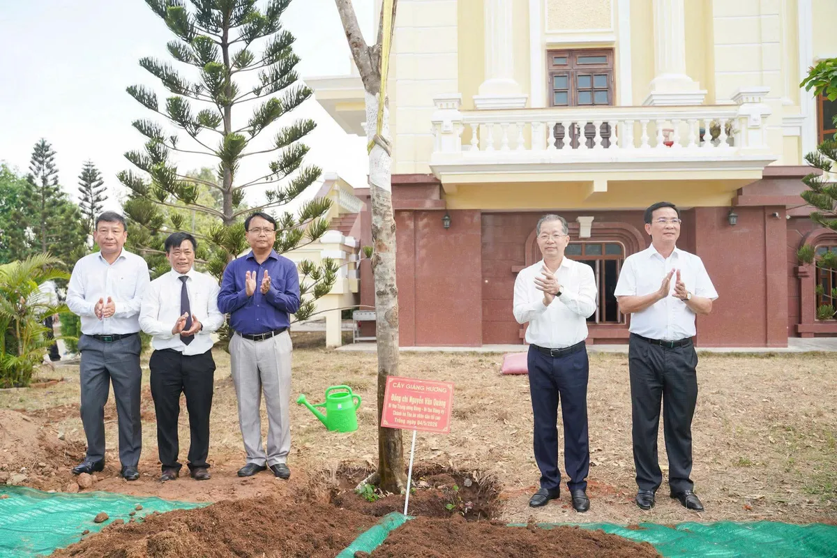 Khơi dậy tiềm năng du lịch ven biển Lâm Đồng qua loạt dự án nghìn ha - Ảnh 3.