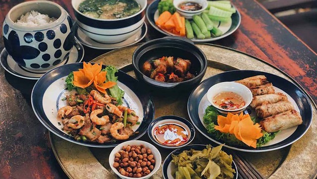 Thực đơn món ăn cho người bị sỏi thận - Ảnh 1.