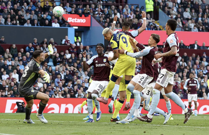 Tottenham vượt ải Aston Villa, sáng cửa trụ hạng - Ảnh 2.