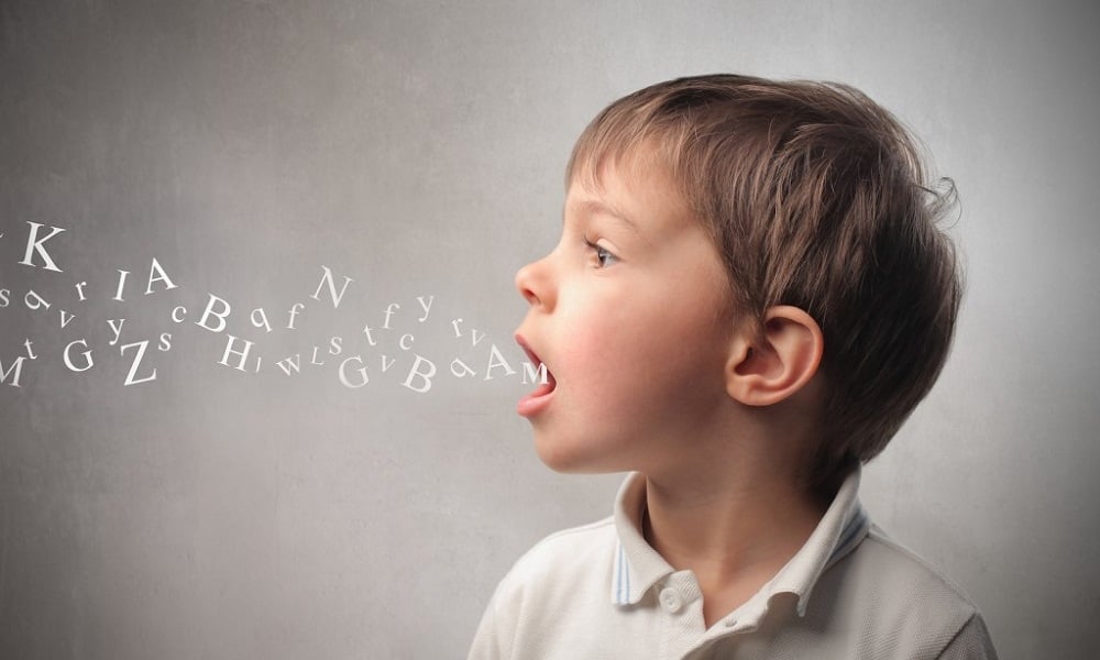 Trẻ nói ngọng khi nào thì cần đi khám?- Ảnh 1.