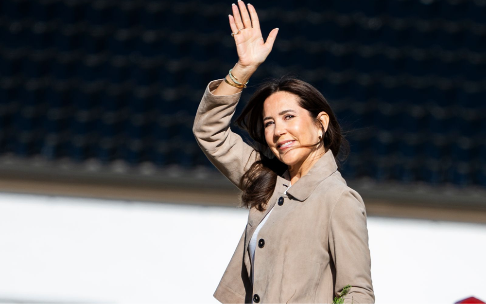 María de Dinamarca: Estilo 'effortless' con clásicos renovados — image 2