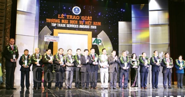 Goedkeuring van het plan voor de organisatie van de 'Vietnam Industrial and Service Trade Award' 202