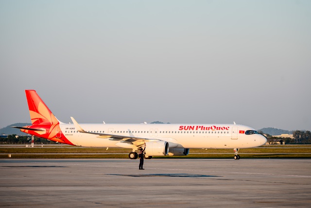 Sun PhuQuoc Airways mở đường bay TP.HCM - Vân Đồn - Ảnh 1.