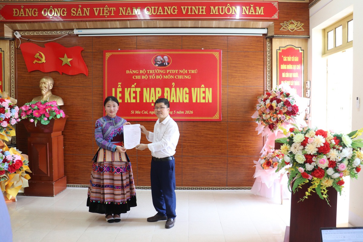 Trường học vùng cao bồi dưỡng "hạt giống đỏ"- Ảnh 2.