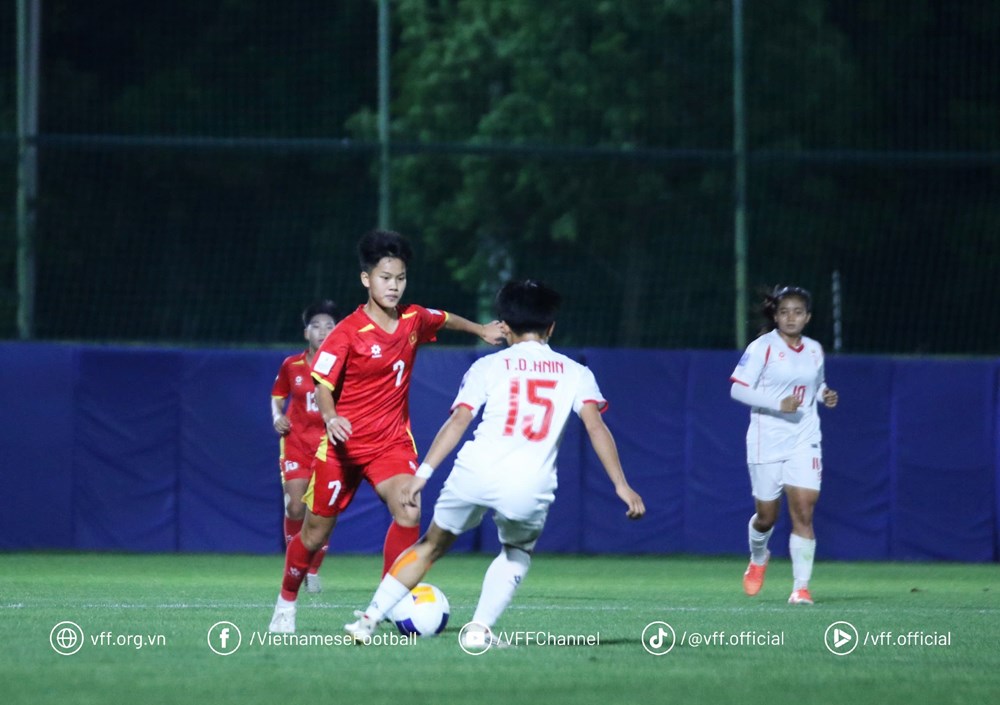 Thắng Myanmar, U17 nữ Việt Nam vào tứ kết giải châu Á  - ảnh 1