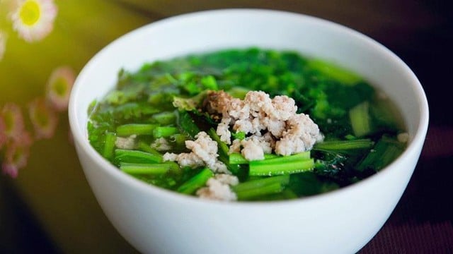 Rezept für Mahlzeiten für Patienten, die sich einer Chemotherapie unterziehen - Foto 2. Công thức món ăn cho bệnh nhân truyền hóa chất - Ảnh 2.