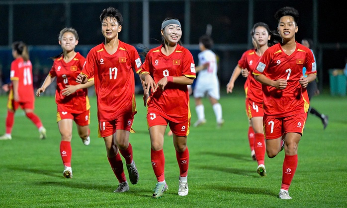 Bóng đá trẻ Việt Nam trước ngưỡng cửa World Cup - Ảnh 2.